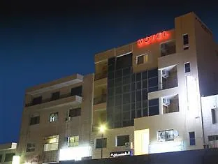 金玫瑰酒店 亚喀巴 酒店